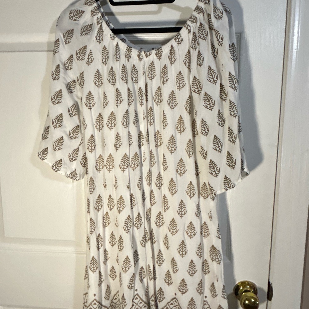 Lapogee White and‎ Brown Leaf Print Dress